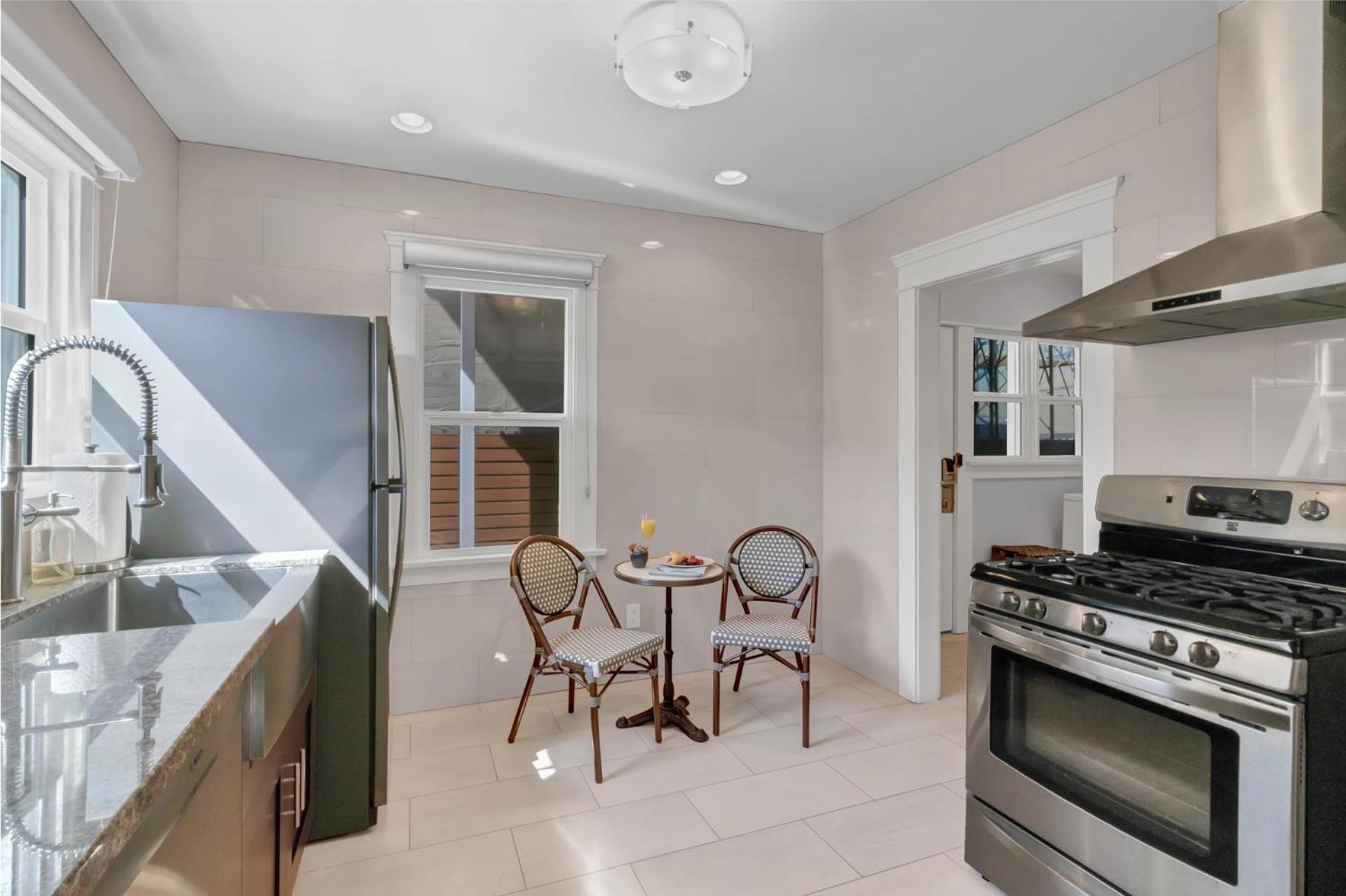East Village Apartments 长滩 外观 照片